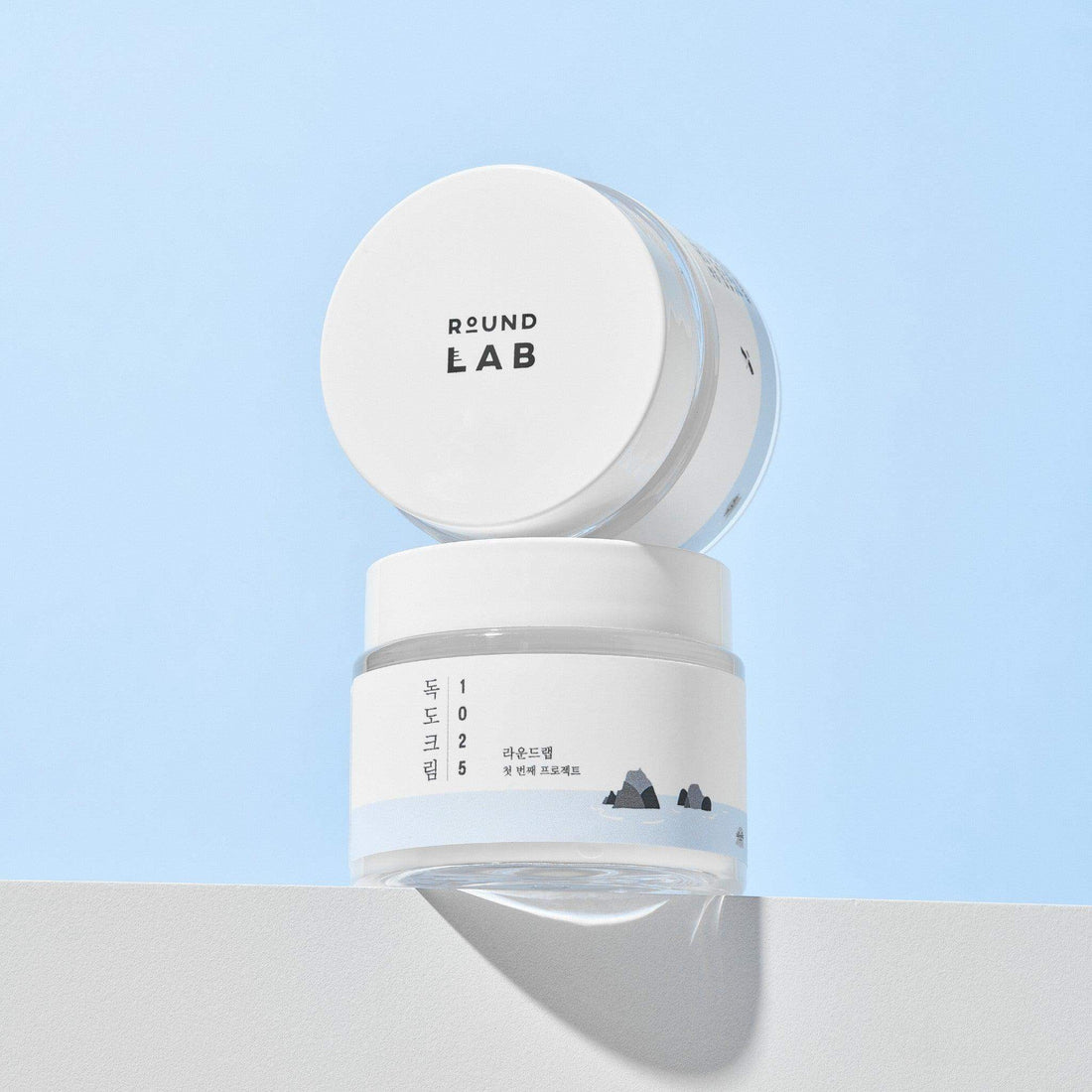 ROUND LAB 1025 Dokdo Cream (24 Saat Nem ve Bariyer Desteği, Üçlü Hyaluronik Asitli Krem) 80mL