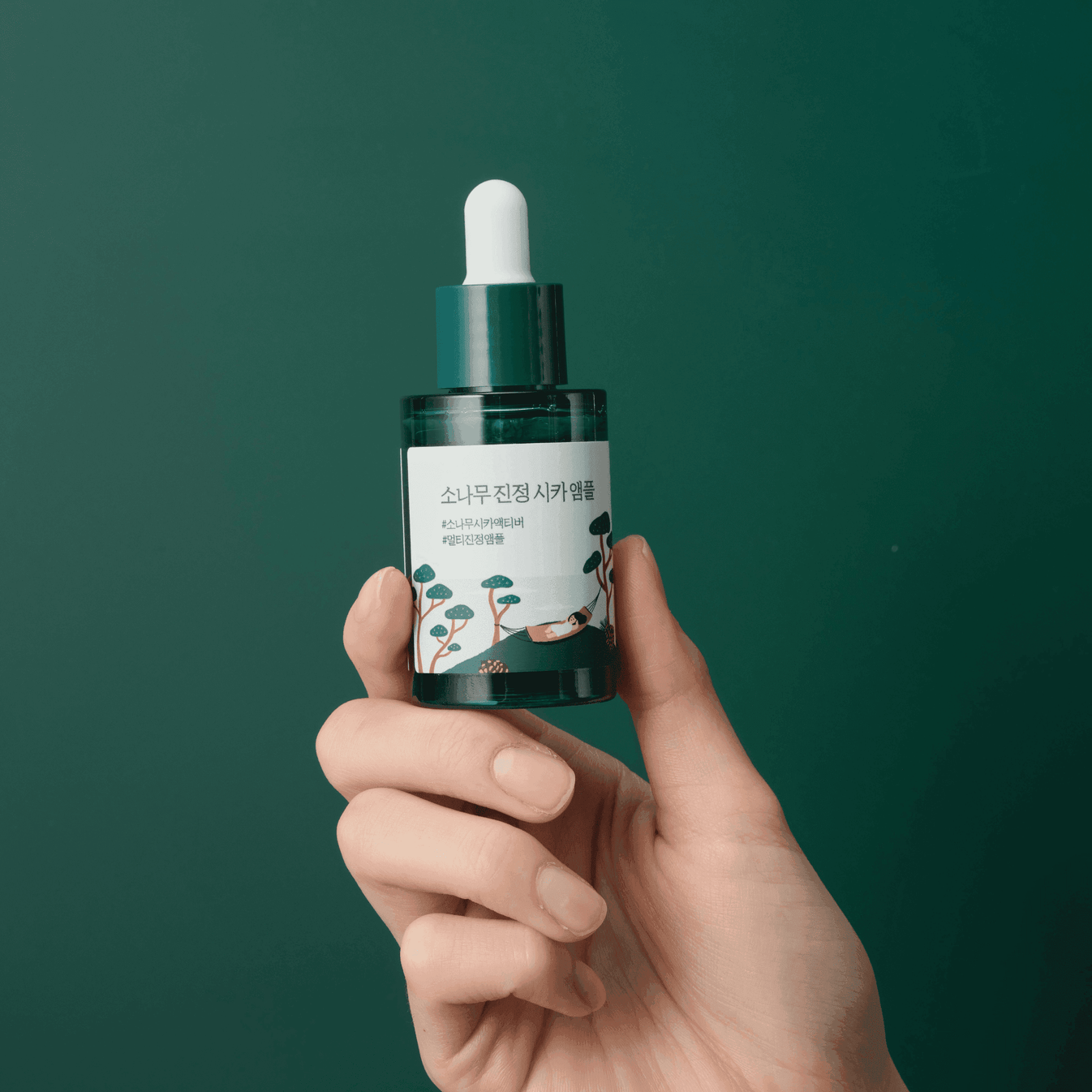 ROUND LAB, Pine Calming Cica Ampoule (Kızarıklık Giderici, Cilt Bariyeri Güçlendirici ve Yatıştırıcı Ampul) 30mL