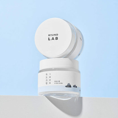 ROUND LAB 1025 Dokdo Cream (24 Saat Nem ve Bariyer Desteği, Üçlü Hyaluronik Asitli Krem) 80mL