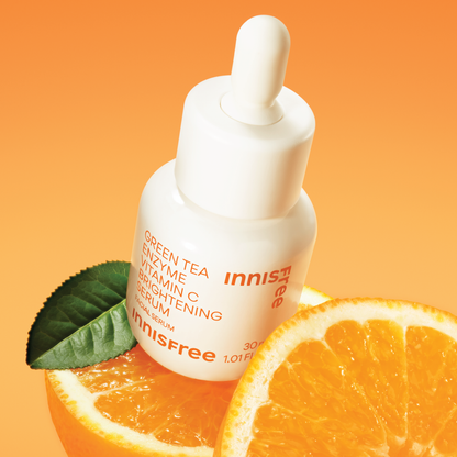 INNISFREE Green Tea Enzyme + Vitamin C Aydınlatıcı Serum 30 mL