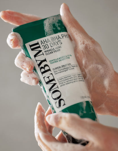 Some By Mi AHA BHA PHA 30 Days Miracle Acne Clear Foam (Akneye Eğilimli Ciltler İçin Arındırıcı Yüz Temizleme Köpüğü) 100mL