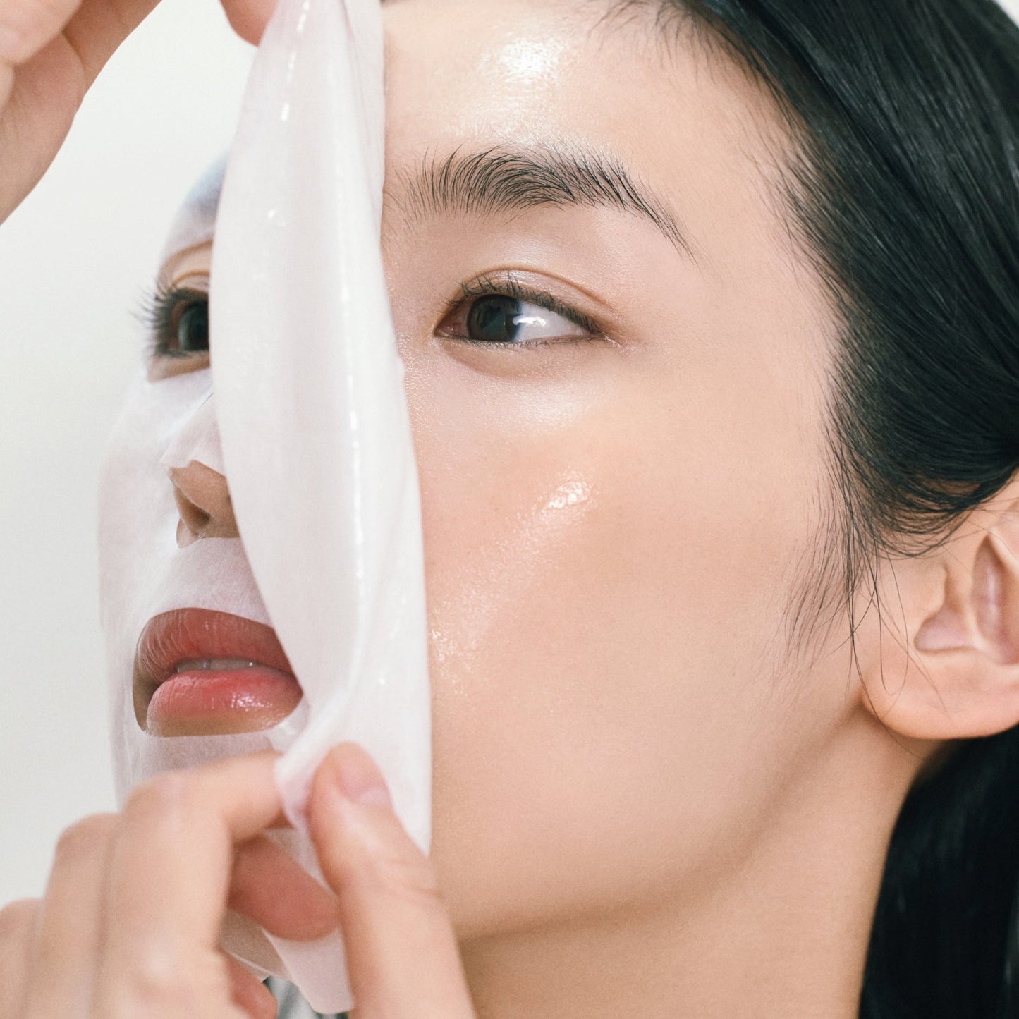 Abib Gummy Sheet Mask Collagen Milk Sticker (Yoğun Nemlendirici ve Elastikiyet Artırıcı Maske) 1 Adet