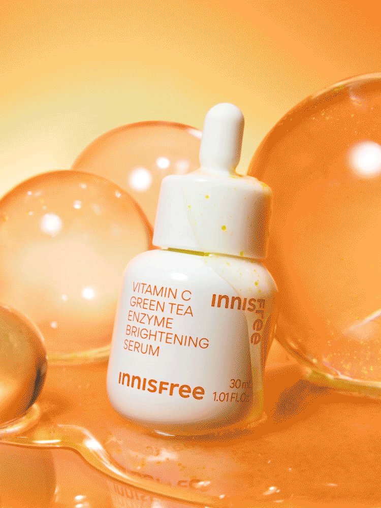 INNISFREE Green Tea Enzyme + Vitamin C Aydınlatıcı Serum 30 mL